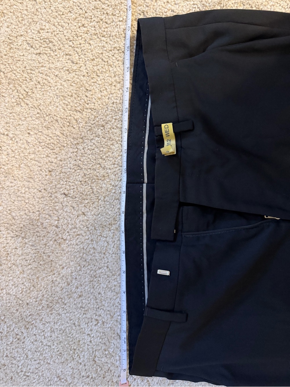 Hugo Boss Super100 Men's Black Two-Button Suit (jacket and pants) 40R - Picture 7 of 7